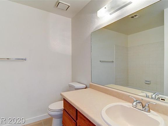 5th image of 3749 Carlyle Dr APT 151