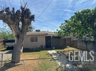 2330 S J St, Bakersfield, CA 93304