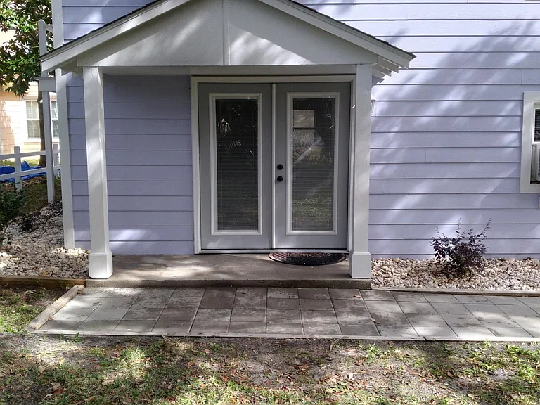 1702 Holly Dr #202 — Photo 2