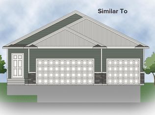 7201 E Waters Edge Pl, Sioux Falls, SD 57110