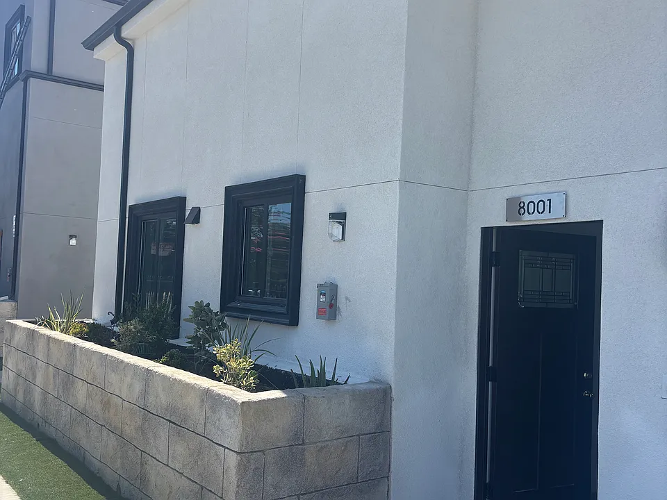8001-8005 S Main St #5