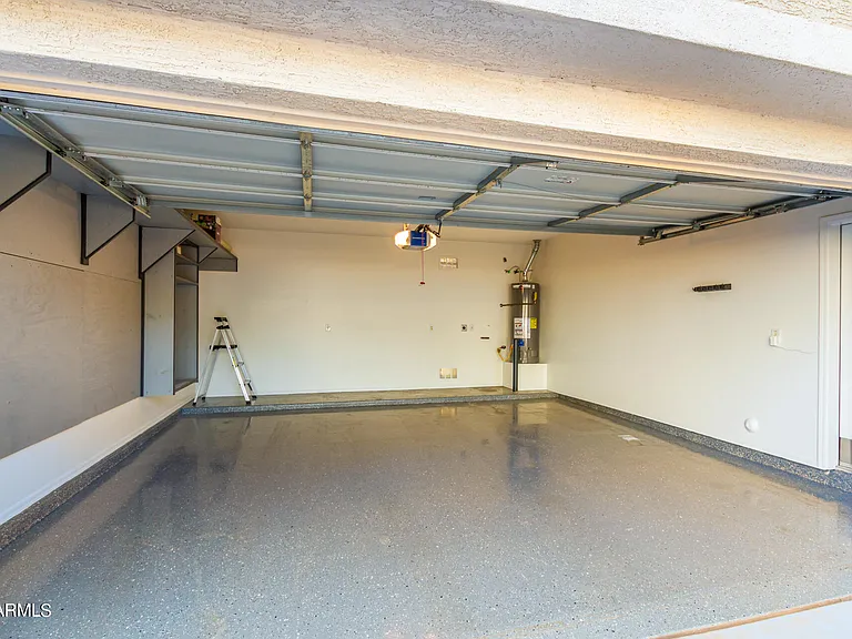 2343 E Sunland Ave — Photo 23