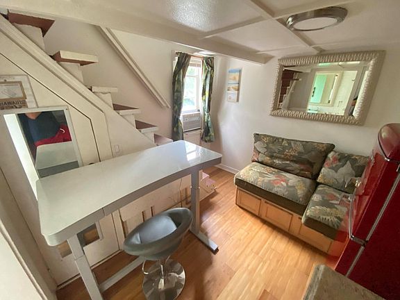 Sit/Stand Desk & Loveseat