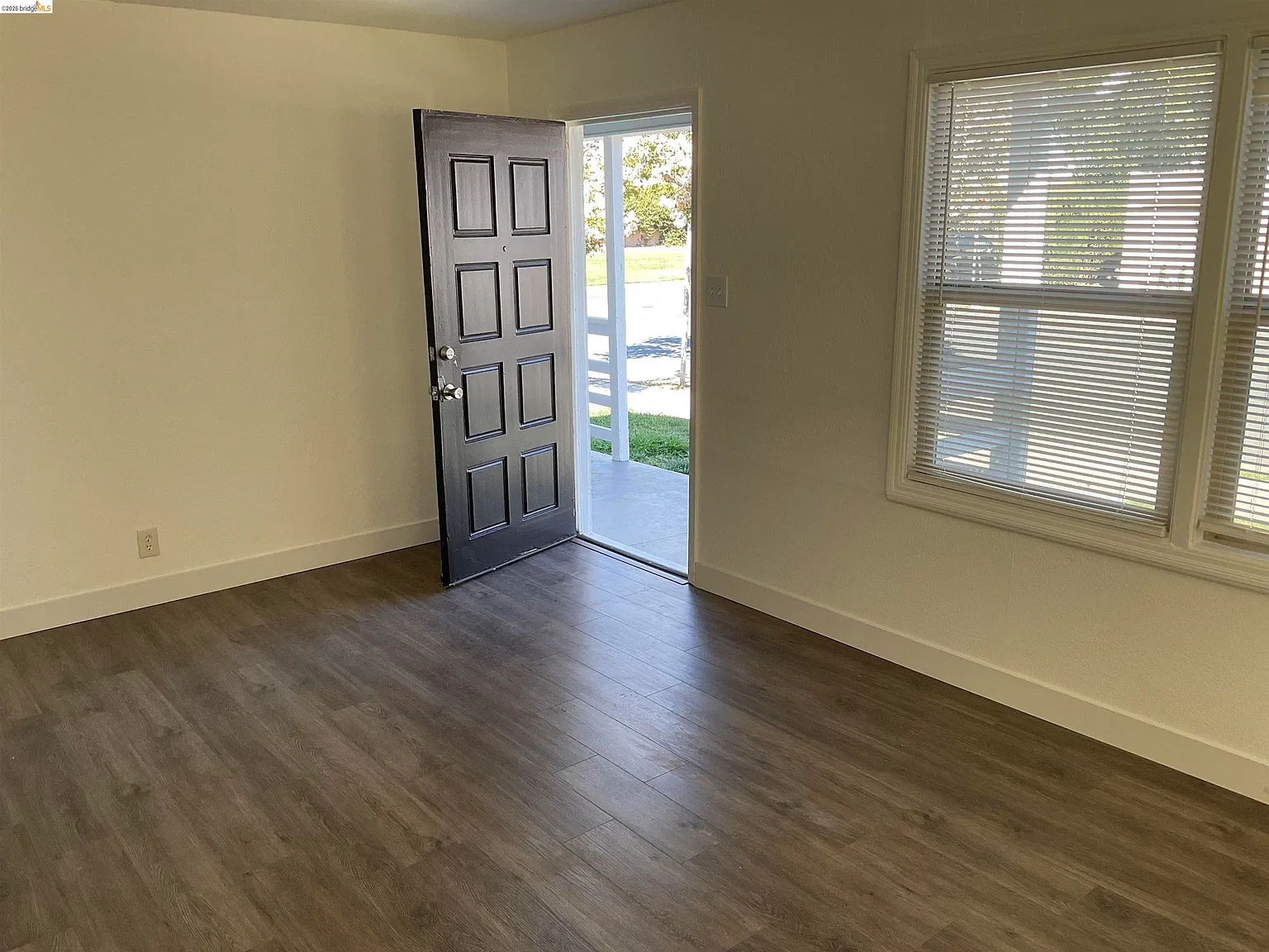 1 bed, 1.0 bath, 757 sqft, $1,895 — Photo 4