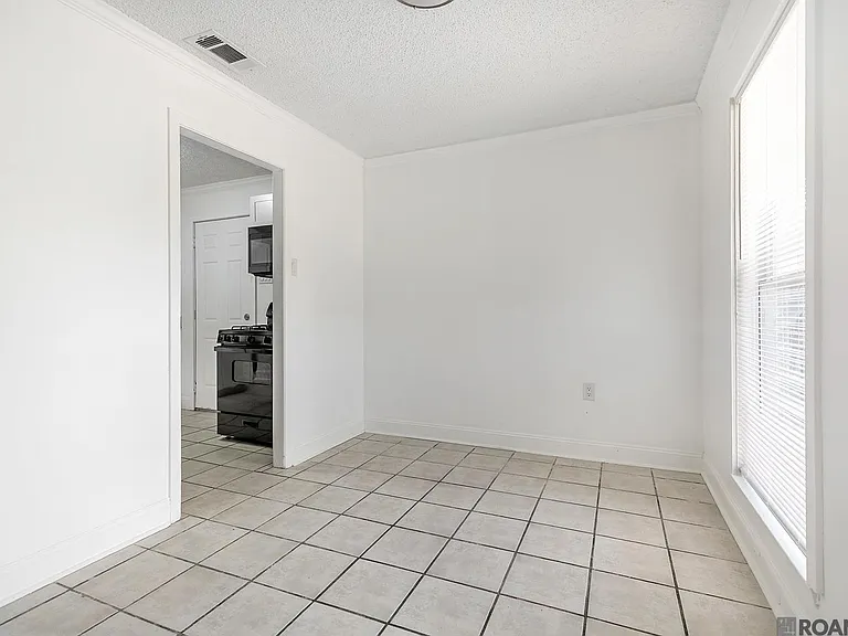 474 W Grant St — Photo 2