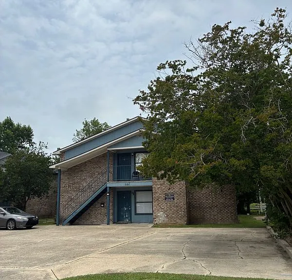 844 Hammond Manor Dr #B — Photo 11