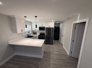 2097 E 11th St, La Verne, CA 91750