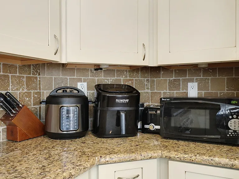 1207 Cambria Way — Photo 32