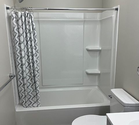 3rd image of 510 N Highland Ave