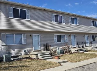 28173 Raleigh Crescent Dr #100, New Baltimore, MI 48051