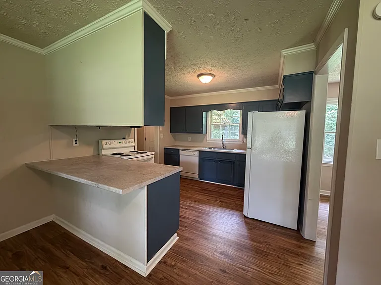 1140 Barber Creek Dr — Photo 9