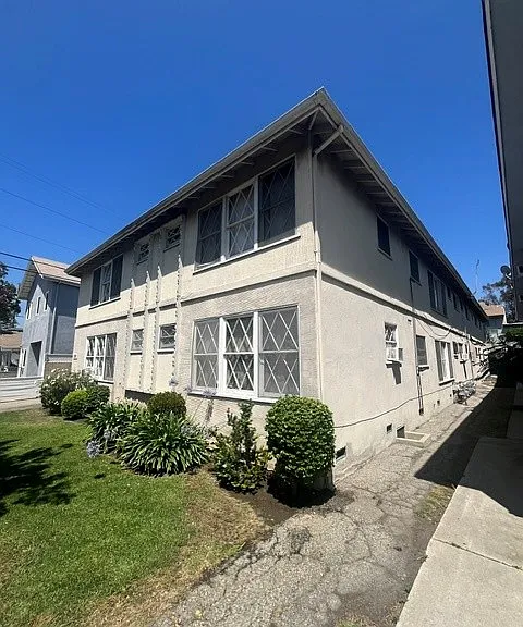 3316 S. Durango Ave. — Photo 4