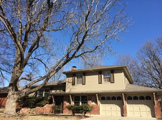 8959 Rene St, Lenexa, KS 66215