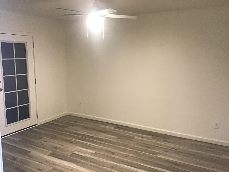 52710 Avenida Mendoza — Photo 23