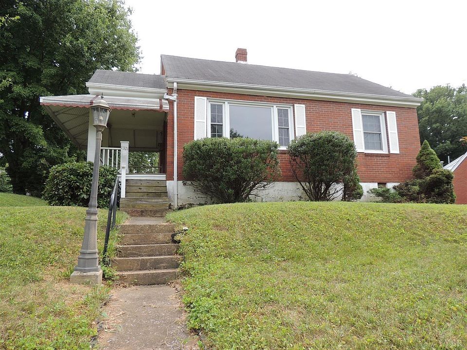 1st image of 1321 Fort Manor Dr