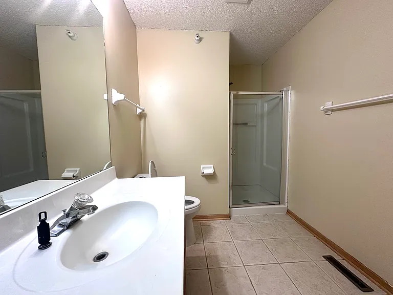 9410 Marshall Rd — Photo 13