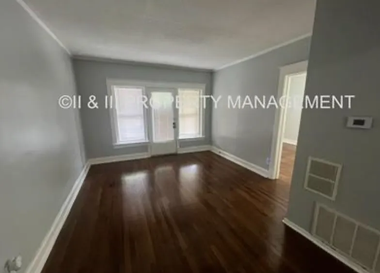 219 West 37th St Apt 2E - 1 — Photo 4
