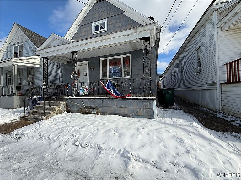 Listing photo 2