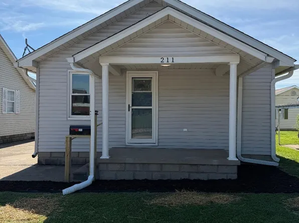211 N McCreary St, Fort Branch, IN 47648