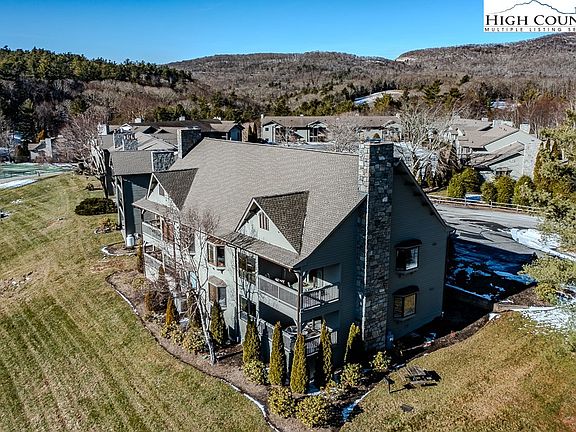 2nd image of 934 Chetola Lake Drive #3
