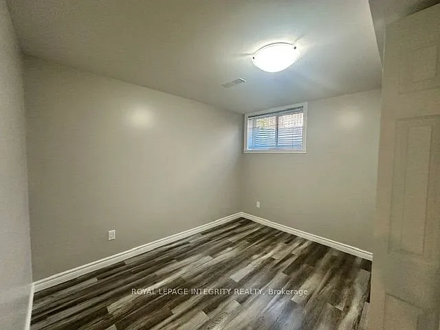 223 3rd St W — Photo 17