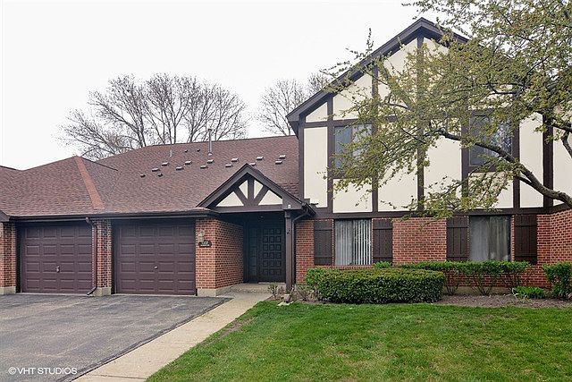 1st image of 1022 Harbour Dr APT 1A
