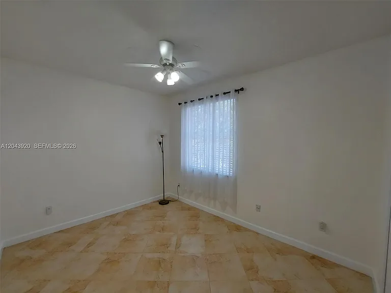 5350 SW 130th Ter — Photo 23