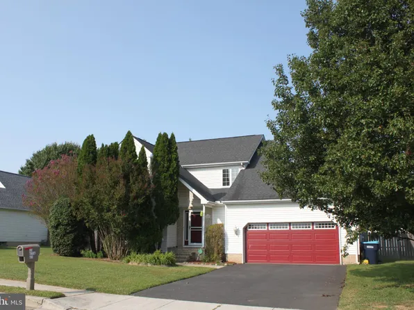 122 Gardenside Dr, Smyrna, DE 19977