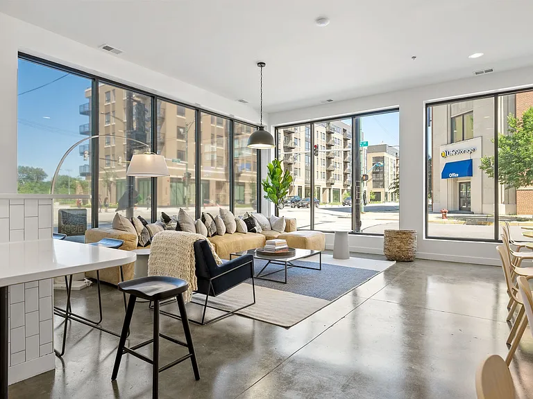 McCormick CoLiving — Photo 14