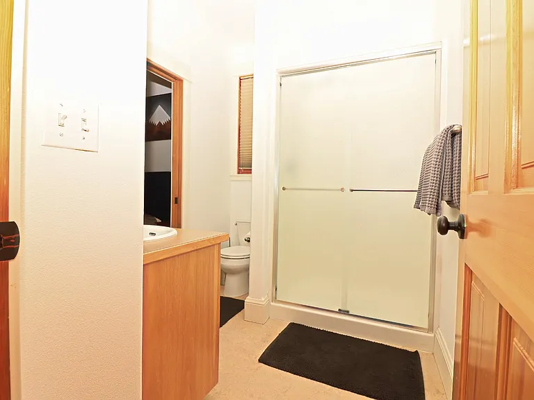 577 W Jefferson Ave — Photo 7