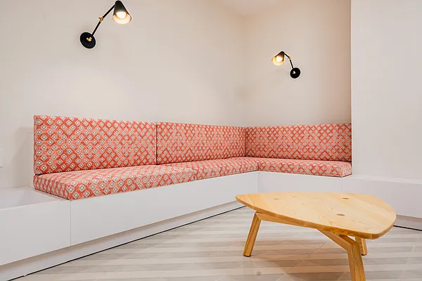 Rented by Nooklyn NYC LLC | media 38