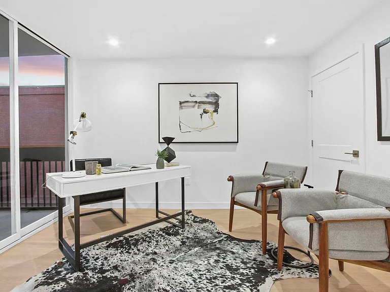 1025 Ocean Avenue — Photo 25