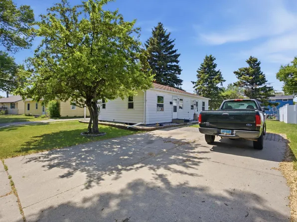 1837-1839 7th Ave S, Fargo, ND 58103