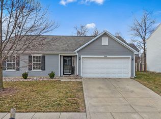 3088 Limber Pine Dr, Whiteland, IN 46184