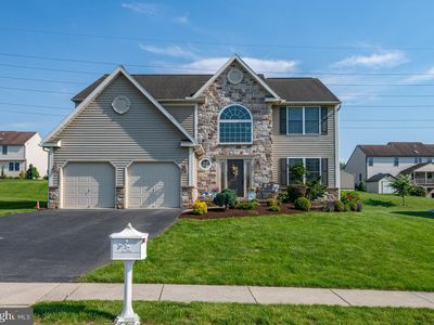310 Valley Ct, Sinking Spring, PA, 19608