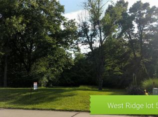 794 Grafton Hills Dr, Grafton, IL 62037