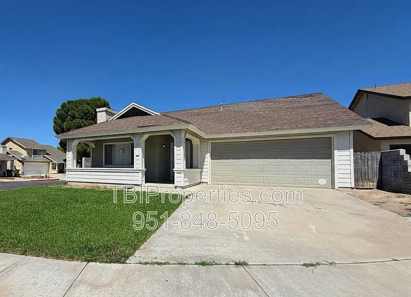 13654 Opal Cir