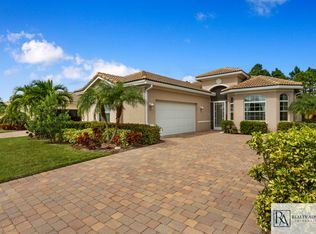 4165 NW Oakbrook Cir, Jensen Beach, FL 34957