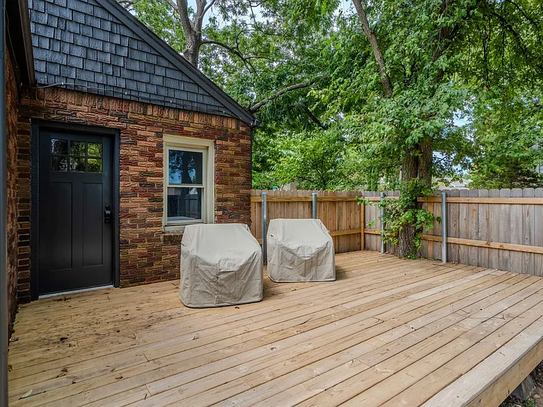 4103 S Madison Pl — Photo 42