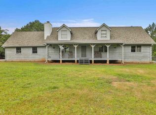 8000 Bear Creek Trl, Fairburn, GA 30213
