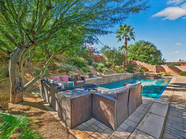 35831 Raphael Dr — Photo 2