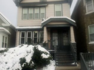 1906 S 11th St, Milwaukee, WI 53204