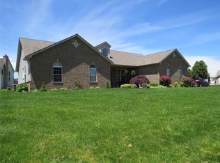 74 Rhineland Pl, Millstadt, IL 62260