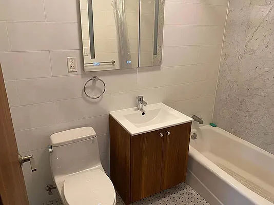 Rented by Compass | media 13