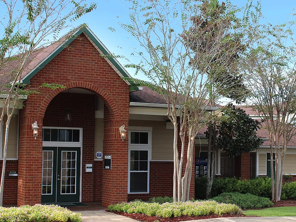 Pinnacle at Magnolia Pointe