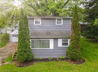2574 South St, Lakemore, OH 44250