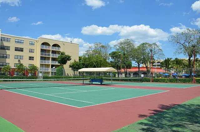 Tennis Courts