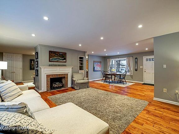 2nd image of 321 Summit Dr