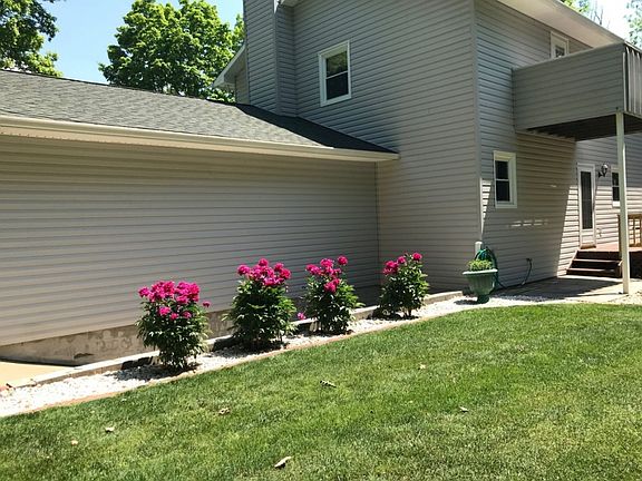 5th image of 944 Beechwood Dr