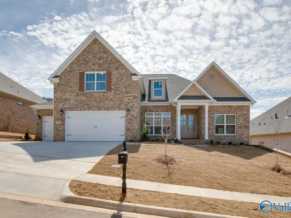1308 Hackberry Ln, Huntsville, AL 35803